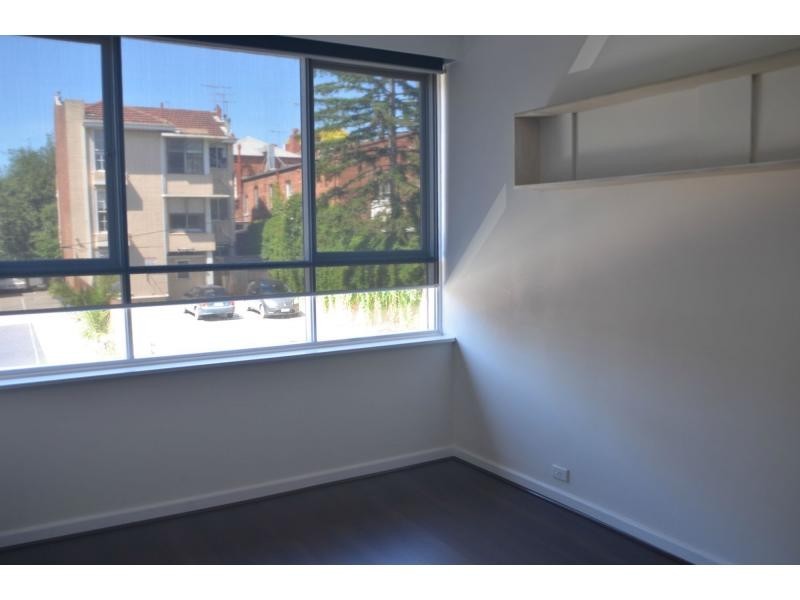 East Melbourne VIC 3002