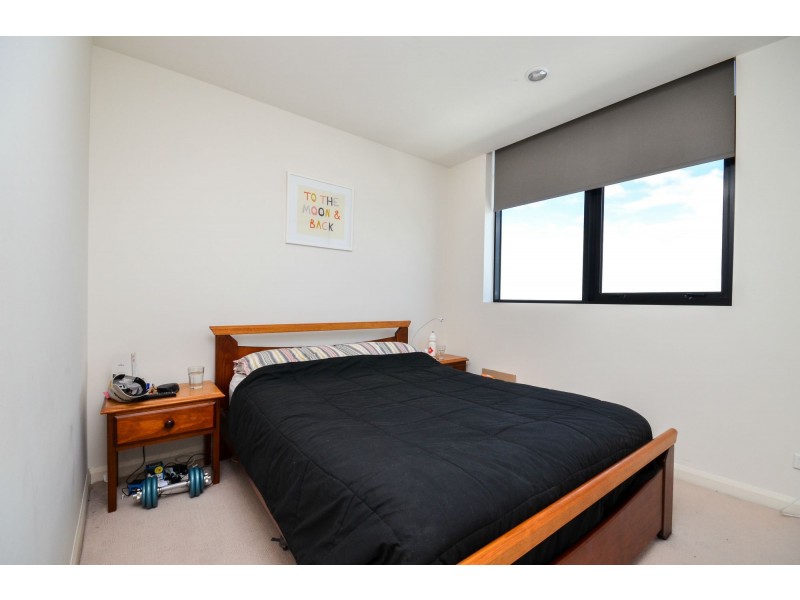 906/8 Breavington Way, Northcote VIC 3070