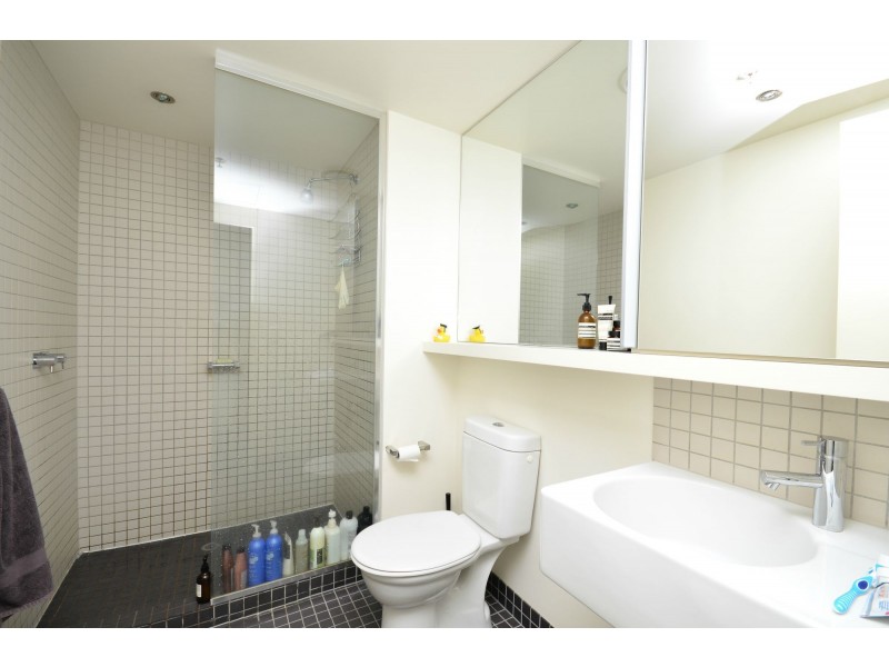 610v/162 Albert Street, East Melbourne VIC 3002