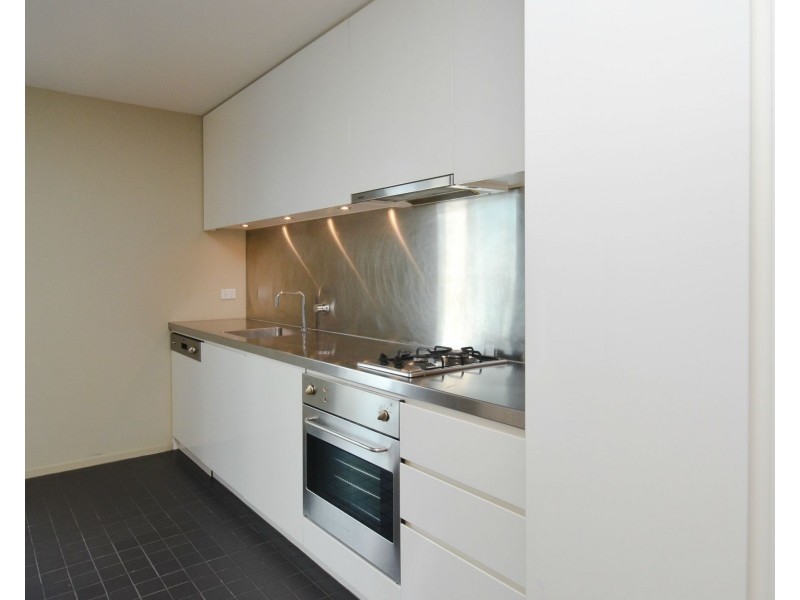 302m/201 Powlett Street, East Melbourne VIC 3002