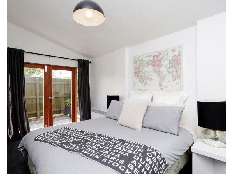 27 Pepperell Lane, Malvern East VIC 3145