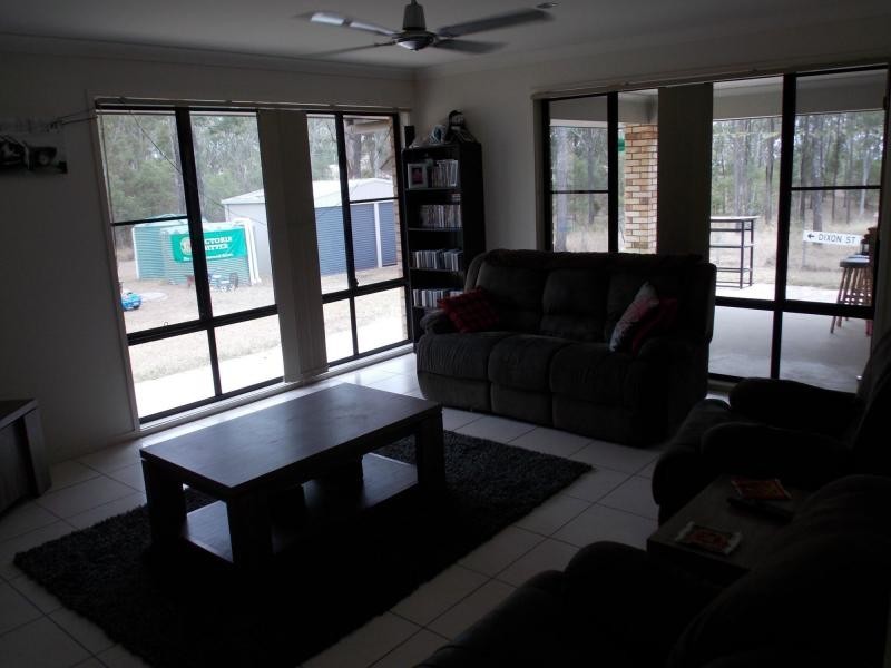 35 Bentley Drive, Regency Downs QLD 4341