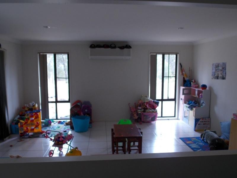 35 Bentley Drive, Regency Downs QLD 4341