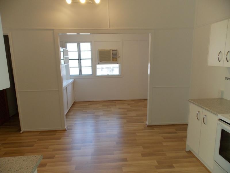 264 Henderson Road, Calvert QLD 4340