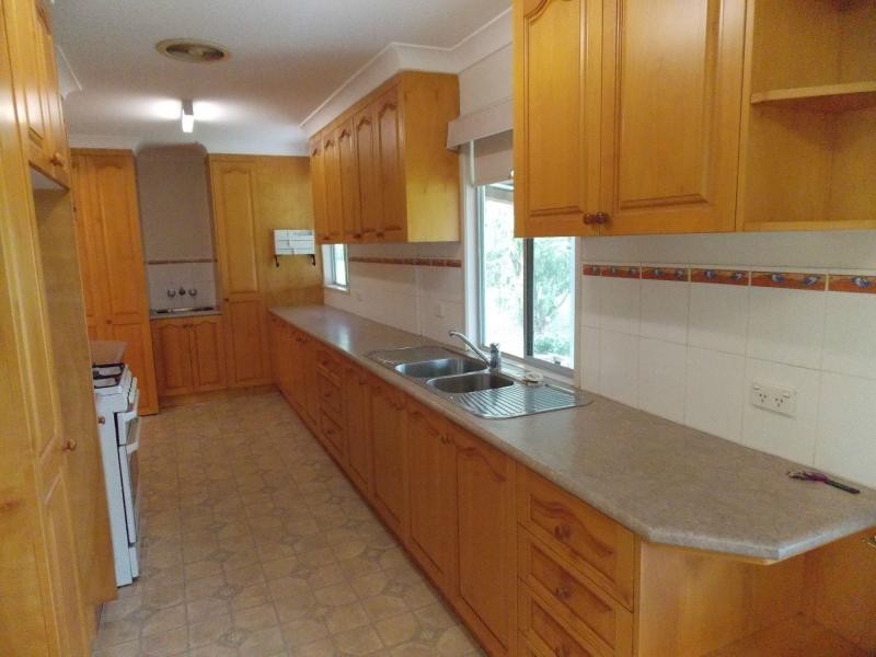 32 McCarthys Road, Thagoona QLD 4306