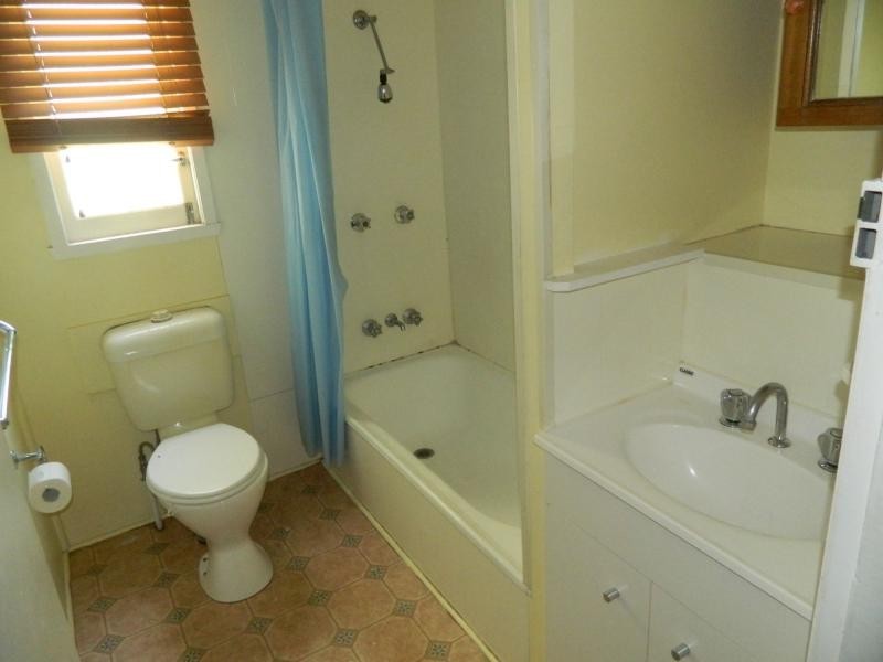 99 John Street, Rosewood QLD 4340