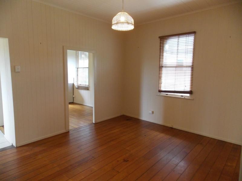 2 Mill Lane, Rosewood QLD 4340