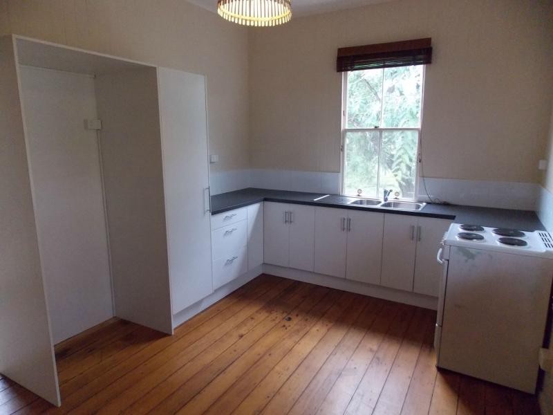 2 Mill Lane, Rosewood QLD 4340