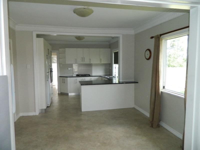 99 Loder Road, Thagoona QLD 4306