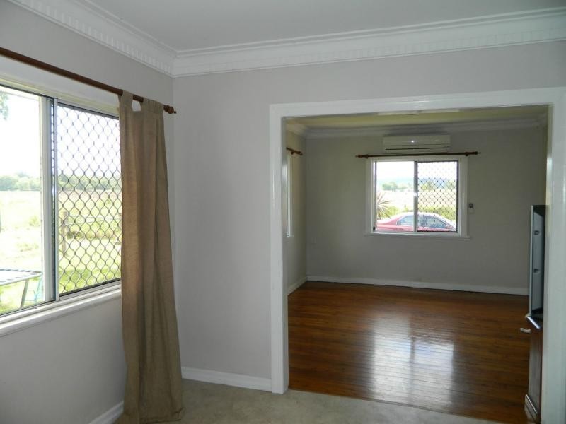 99 Loder Road, Thagoona QLD 4306