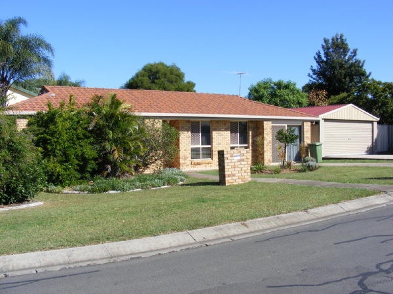 3 Dellvene Crescent, Rosewood QLD 4340