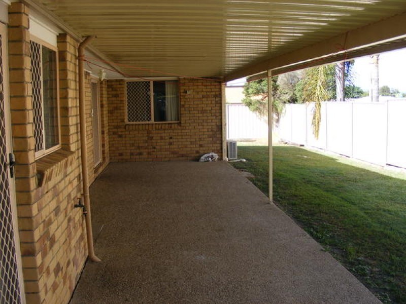 3 Dellvene Crescent, Rosewood QLD 4340