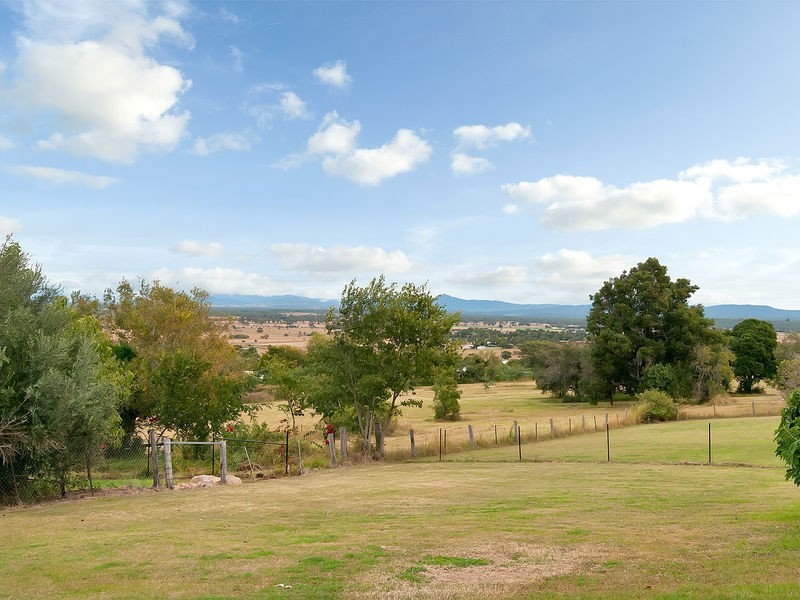 22 Upper John Street, Rosewood QLD 4340