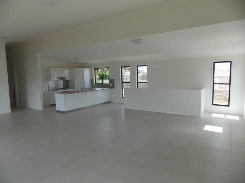 15 Birru Place, Rosewood QLD 4340