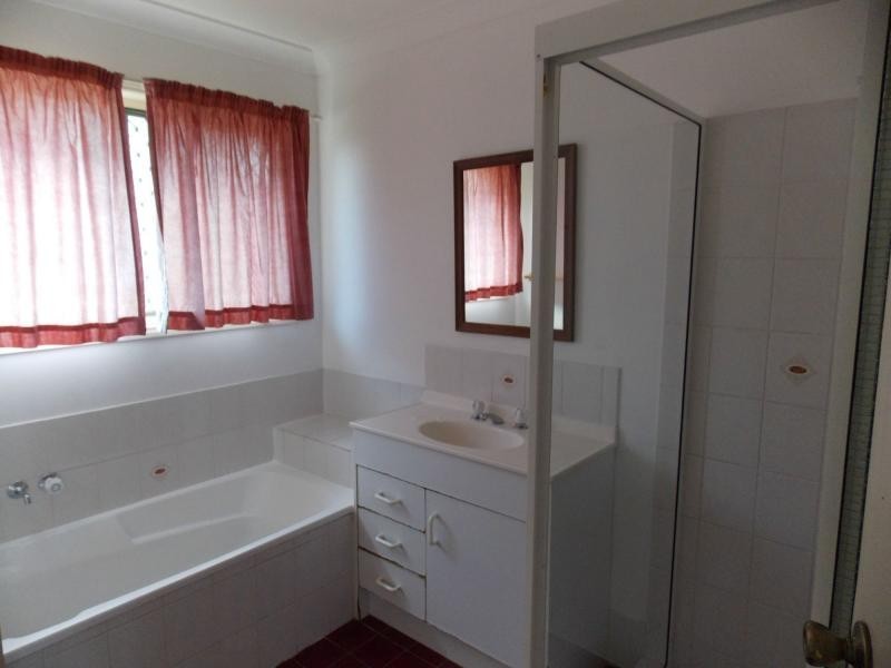 51 Bernadette Crescent, Rosewood QLD 4340