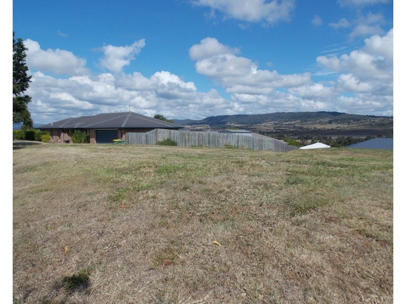 48 Upper John Street, Rosewood QLD 4340