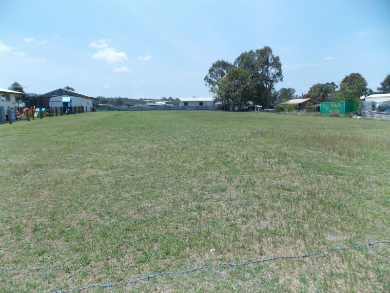 32 Gipps Street, Calvert QLD 4340