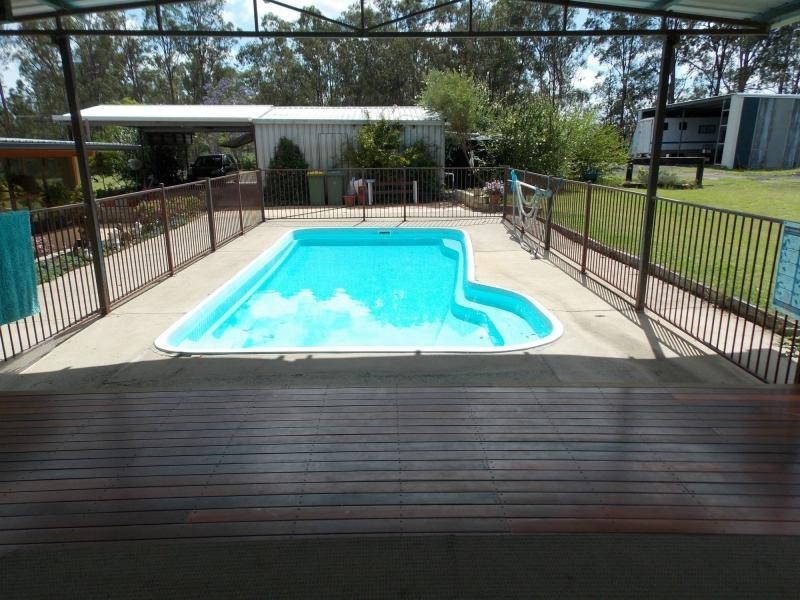 29 Sippels Road, Grandchester QLD 4340