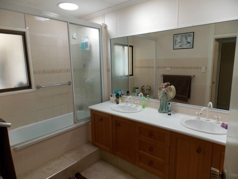 29 Sippels Road, Grandchester QLD 4340