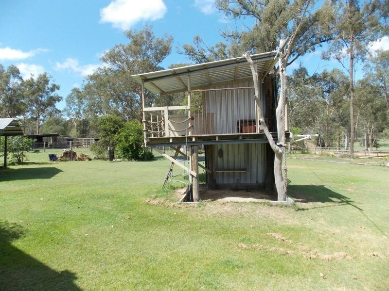 29 Sippels Road, Grandchester QLD 4340