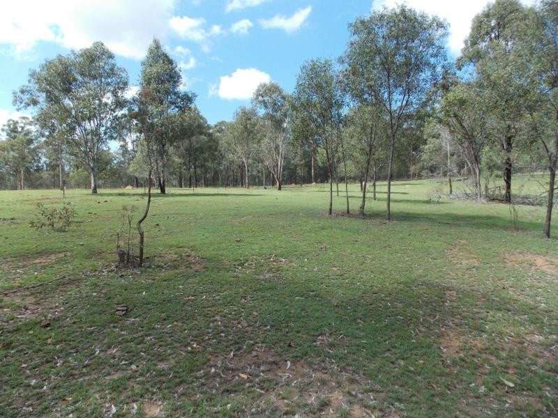 29 Sippels Road, Grandchester QLD 4340