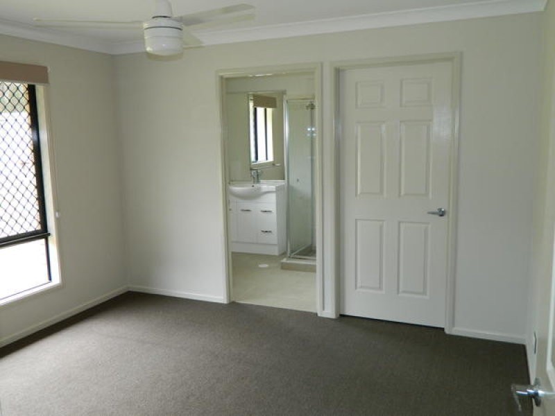Thagoona QLD 4306