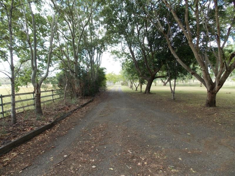 1043 Rosewood Laidley Road, Grandchester QLD 4340