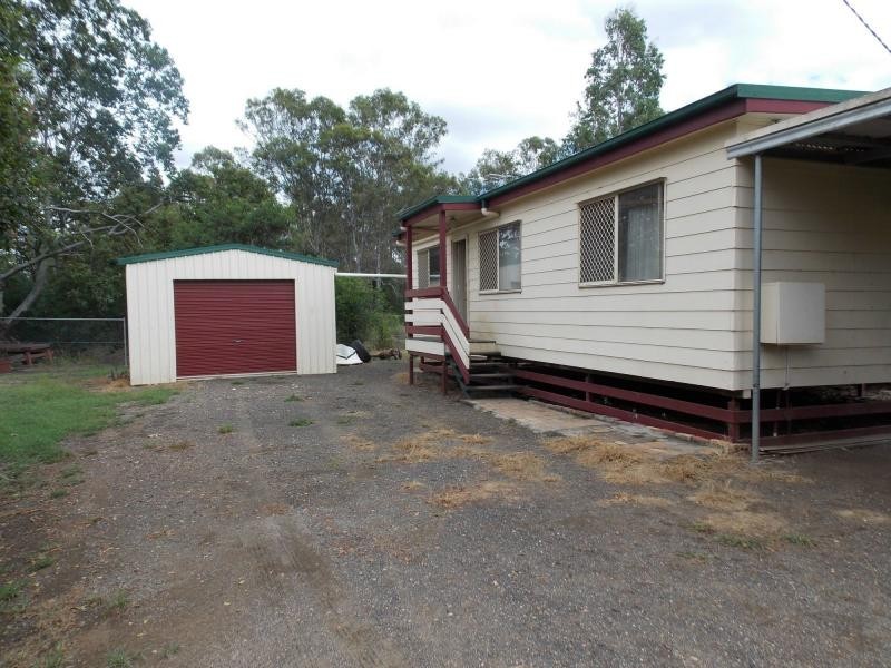 71 Ipswich Street, Grandchester QLD 4340