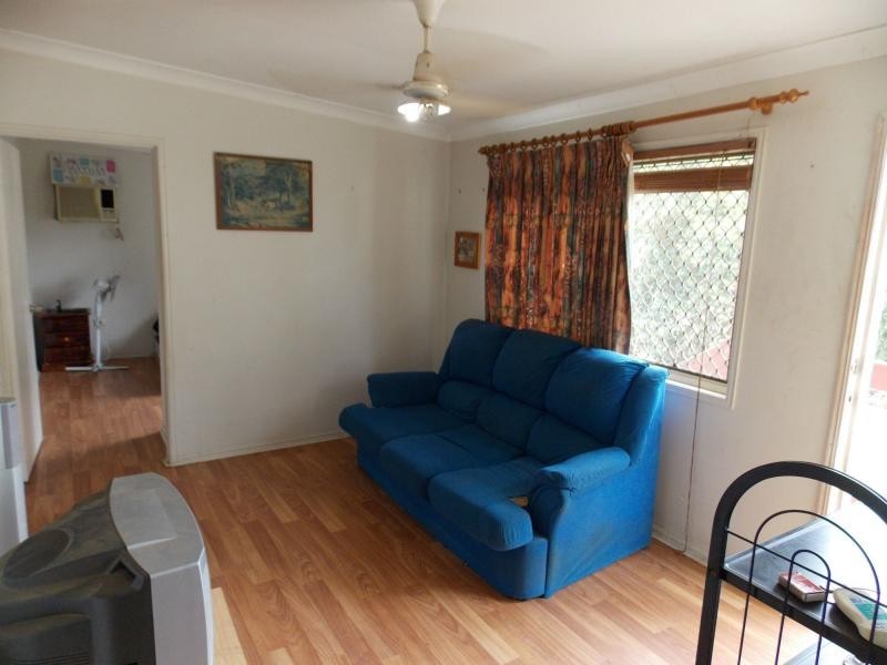 71 Ipswich Street, Grandchester QLD 4340