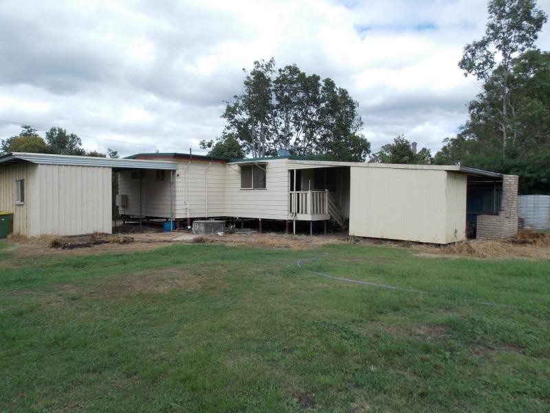 71 Ipswich Street, Grandchester QLD 4340