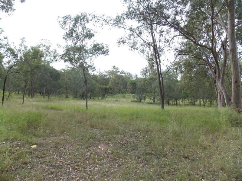 294 Henderson Road, Calvert QLD 4340