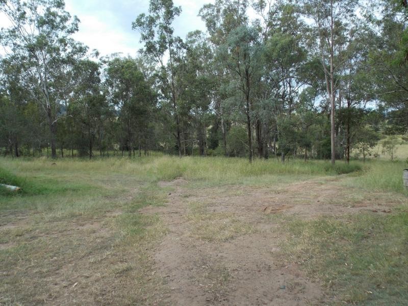 294 Henderson Road, Calvert QLD 4340