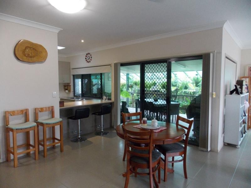 8 Claydon Place, Rosewood QLD 4340