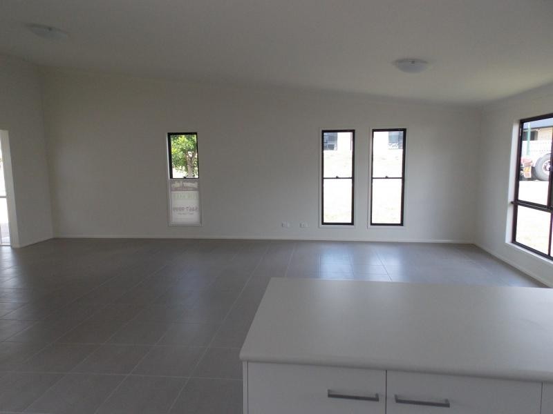 36 Birru Place, Rosewood QLD 4340