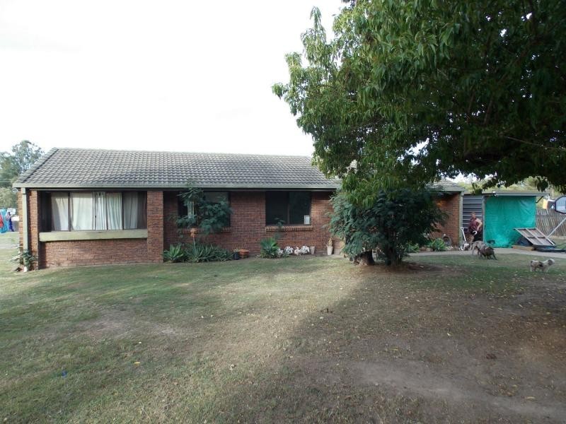 15 Poincianna Court, Walloon QLD 4306