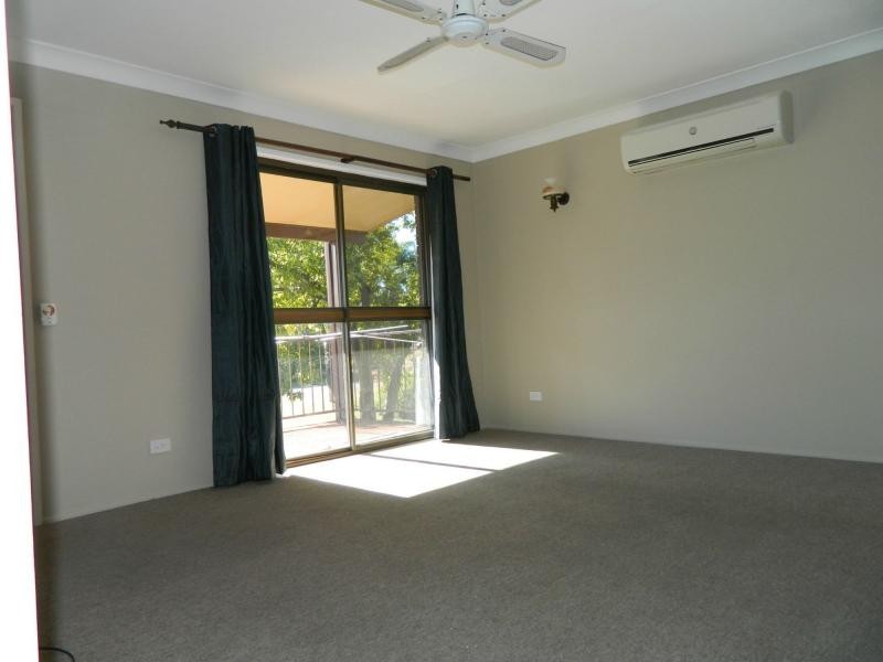 Thagoona QLD 4306