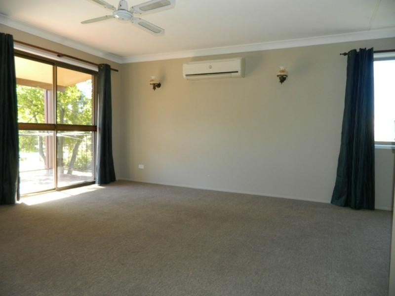 Thagoona QLD 4306