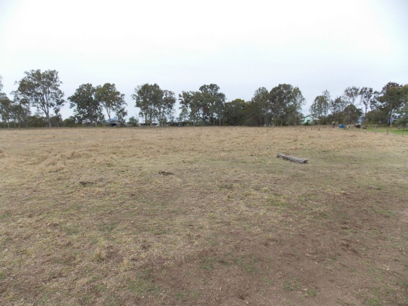 2 Waters Road, Calvert QLD 4340