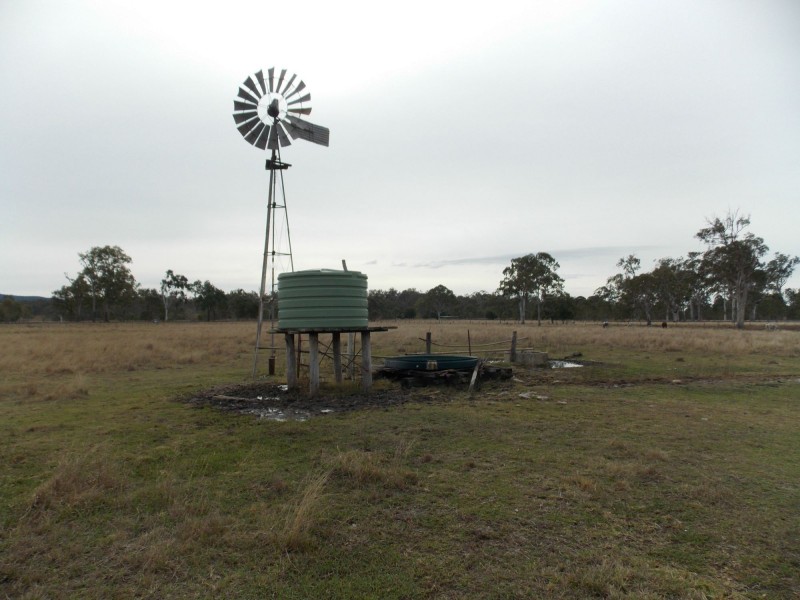 2 Waters Road, Calvert QLD 4340