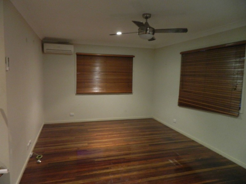 North Booval QLD 4304