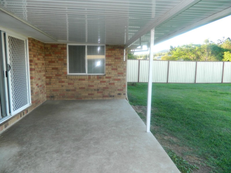 6 Dellvene Crescent, Rosewood QLD 4340