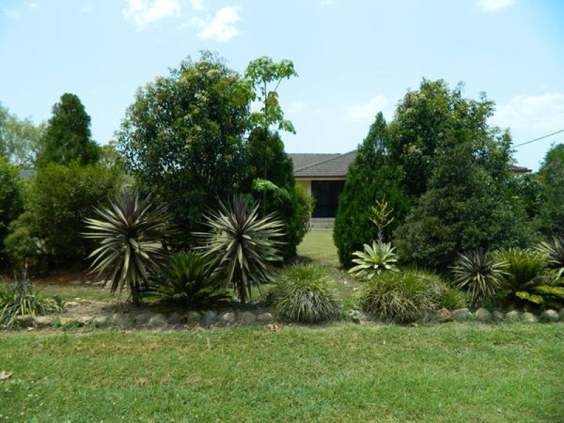 55 Carara Avenue, Thagoona QLD 4306