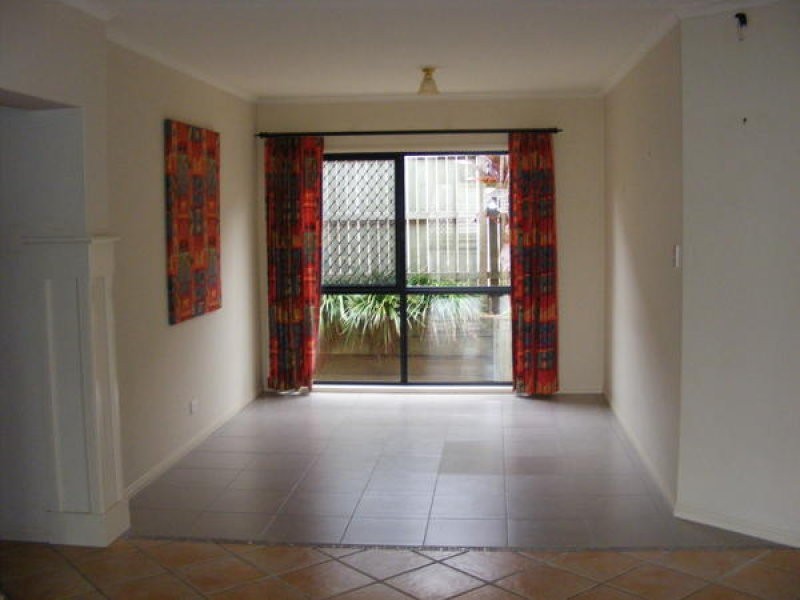 Yamanto QLD 4305