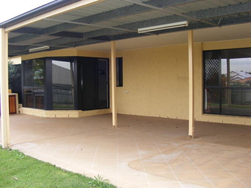 Yamanto QLD 4305