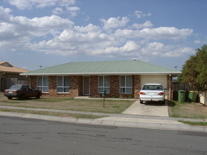 6 Dellvene Crescent, Rosewood QLD 4340