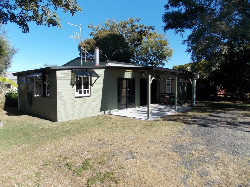 2 Trevlac St, Rosewood QLD 4340