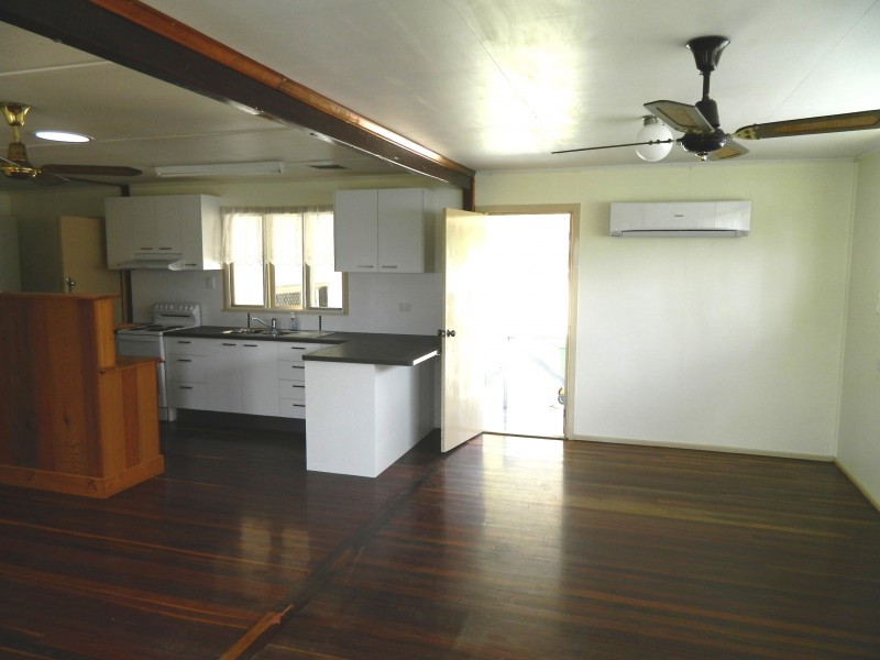 2 Trevlac St, Rosewood QLD 4340