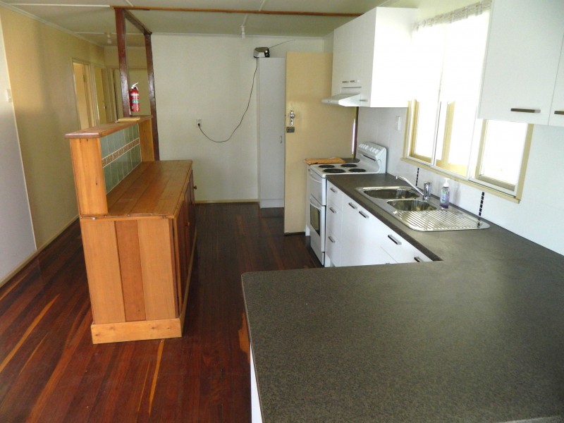 2 Trevlac St, Rosewood QLD 4340