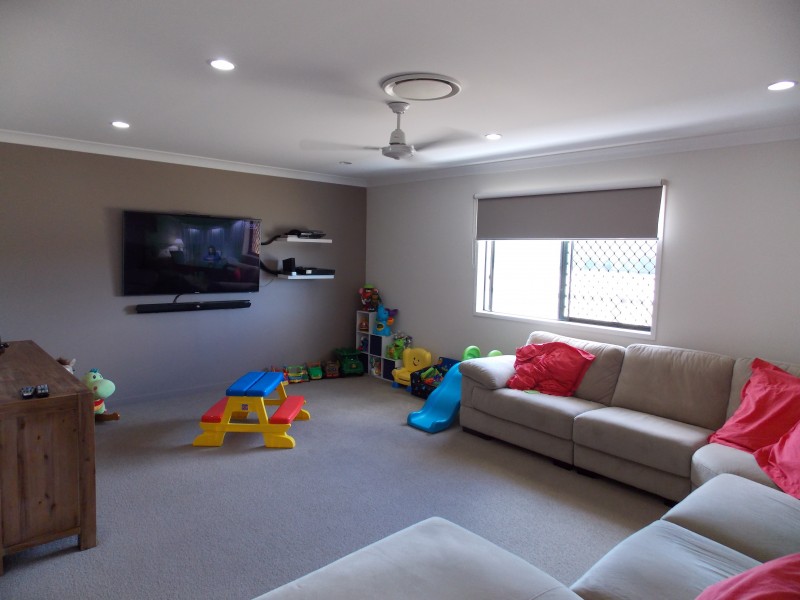 37 Grandchester Mt Mort Rd, Grandchester QLD 4340