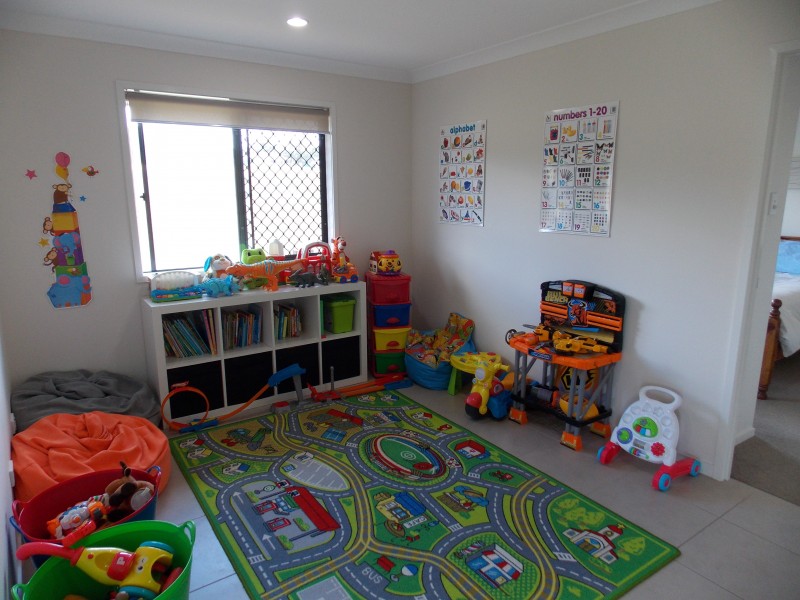 37 Grandchester Mt Mort Rd, Grandchester QLD 4340